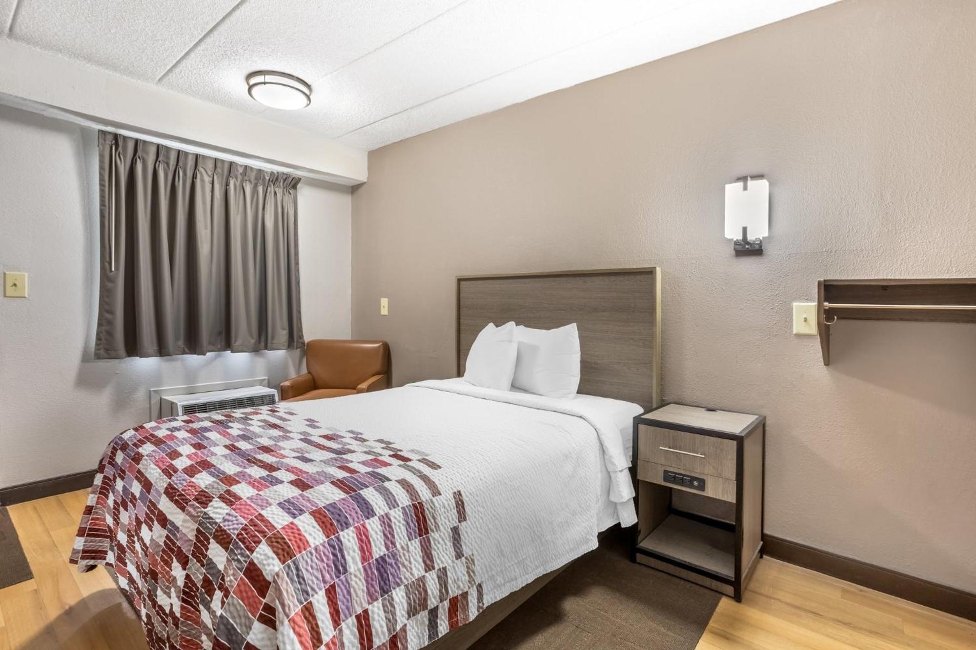 Red Roof Inn Tinton Falls-Jersey Shore Экстерьер фото