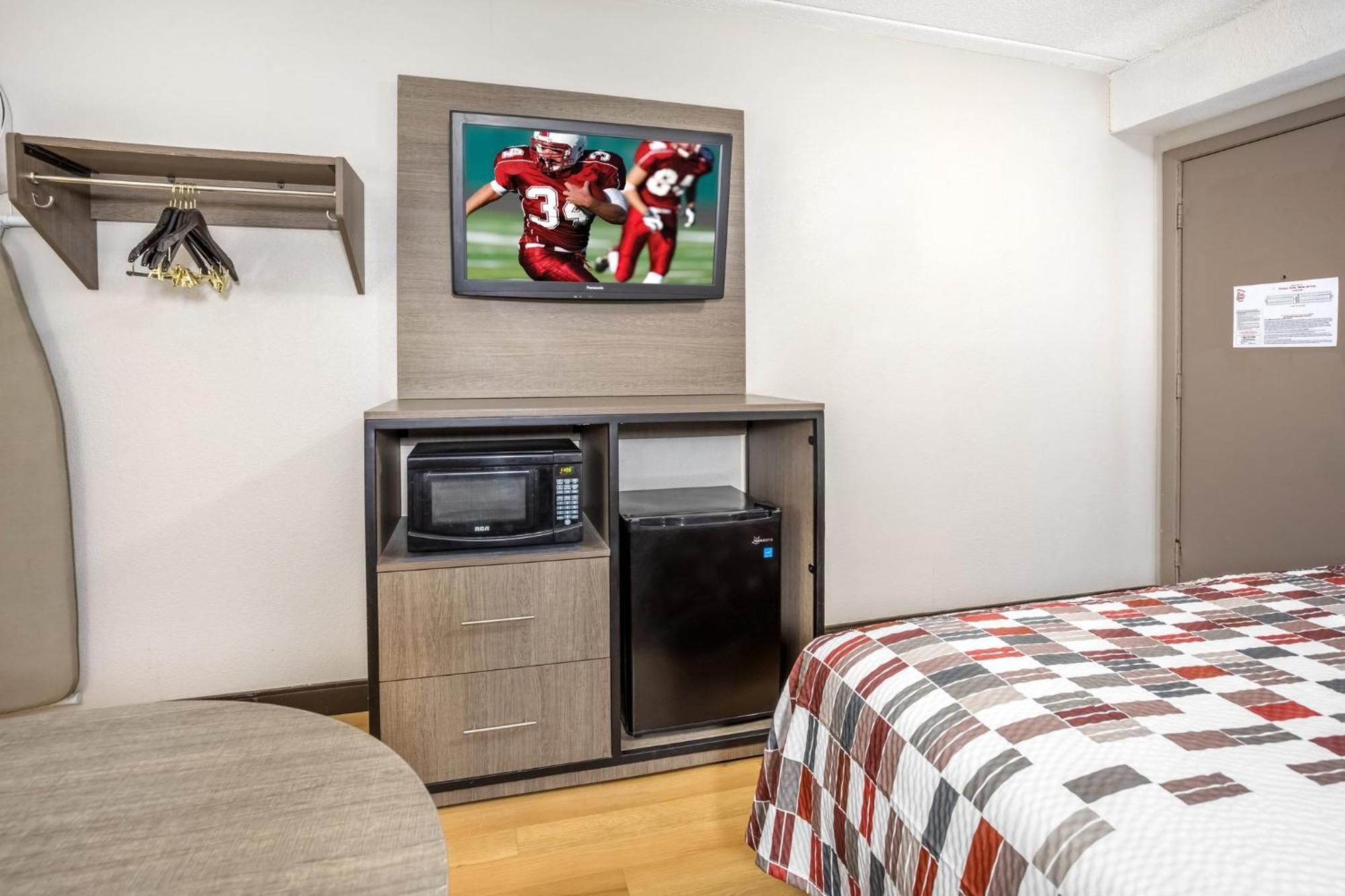 Red Roof Inn Tinton Falls-Jersey Shore Экстерьер фото